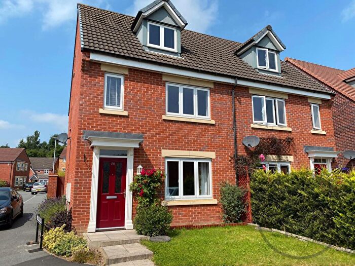 4 Bedroom Semi Detached House To Rent In Wakenshaw Drive, Newton Aycliffe, DL5