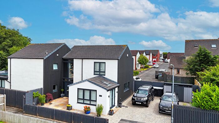 3 Bedroom Detached House For Sale In Lonsdale View, Dearham, Maryport, CA15
