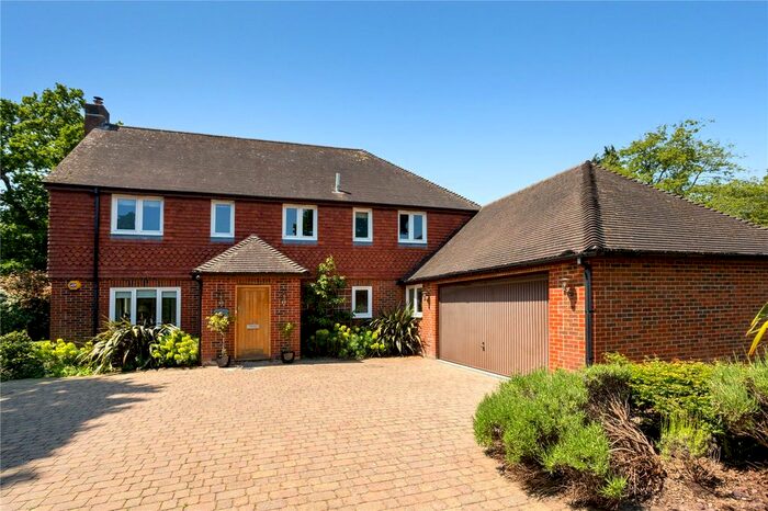 4 Bedroom Detached House For Sale In West Broyle Drive, Chichester, PO19