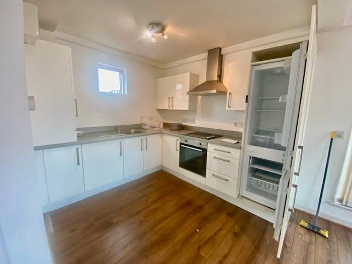 2 Bedroom Flat To Rent In Lord Street, Southport, PR8