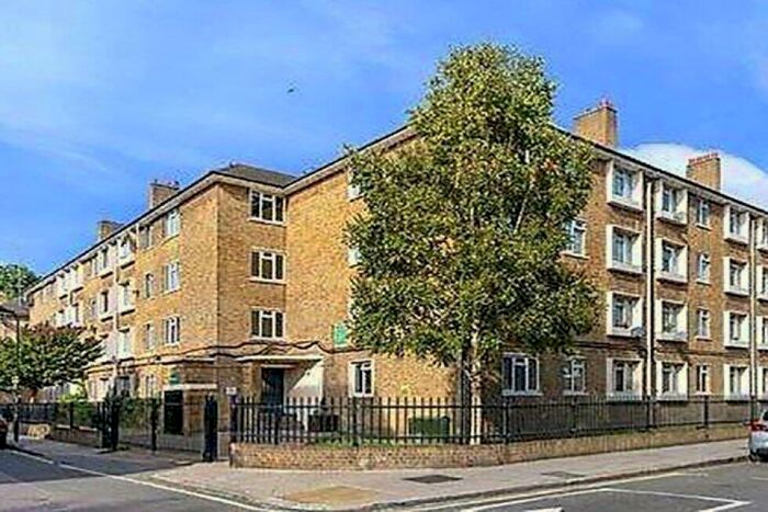 3 Bedroom Flat To Rent In Bridgeway Street, Camden, NW1