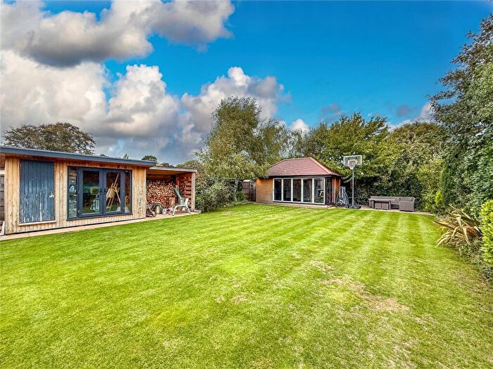 5 Bedroom Detached House For Sale In Bosley Way, Christchurch, Dorset, BH23