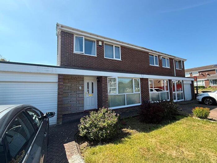 3 Bedroom Semi-Detached House To Rent In Bromley Court, Kingston Park, NE3