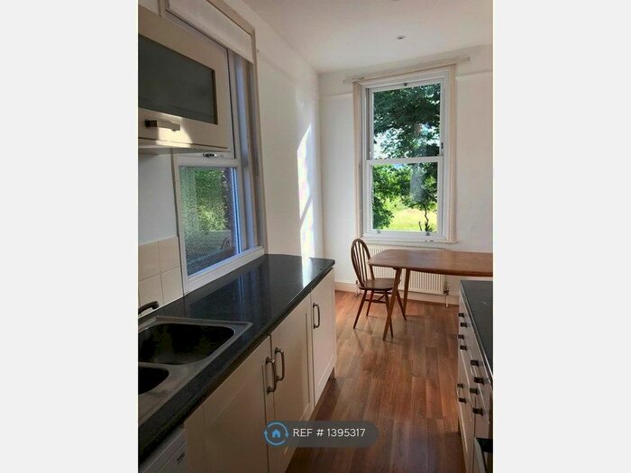 3 Bedroom Maisonette To Rent In St. Leonards Road, Exeter, EX2