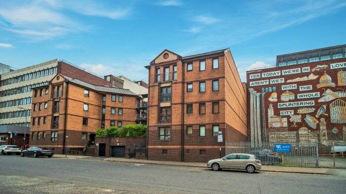 2 Bedroom Flat To Rent In Brown Street, City Centre, Glasgow, G2