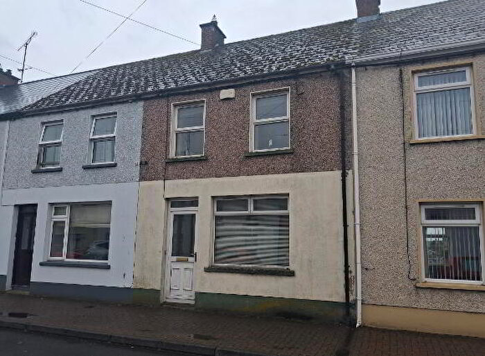 1 Bedroom Mid Terraced House For Sale In High Street, Roslea, BT92