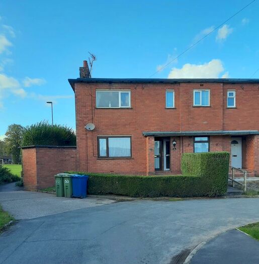 1 Bedroom Flat To Rent In Green Close, Stone, ST15