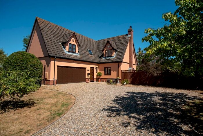 4 Bedroom Detached House For Sale In Wyverstone, Stowmarket, IP14