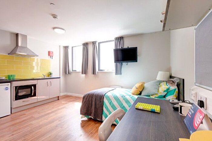 Studio To Rent In Queen Street, Sheffield, S1