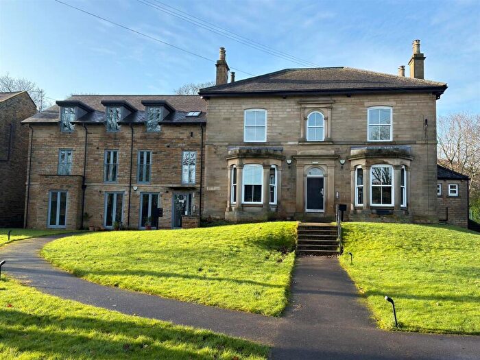 1 Bedroom Apartment To Rent In St Lawrence House, Crawshaw Road, Pudsey, LS28