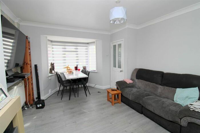 2 Bedroom Property To Rent In Goodwood Way, Brighton, BN2