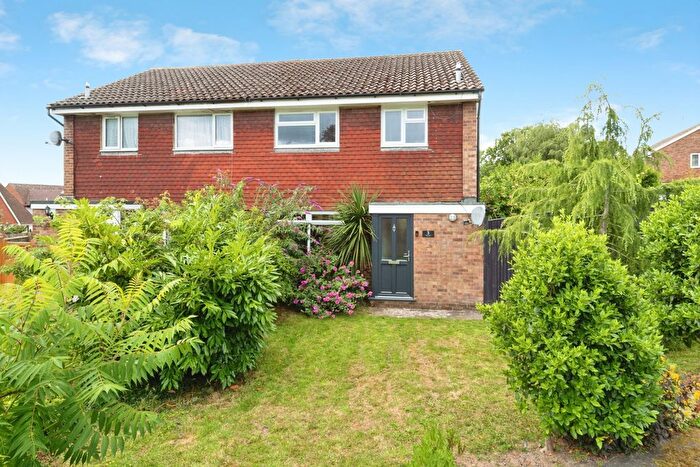3 Bedroom Semi-Detached House For Sale In Ridgeway, Hurst Green, Etchingham, East Sussex, TN19