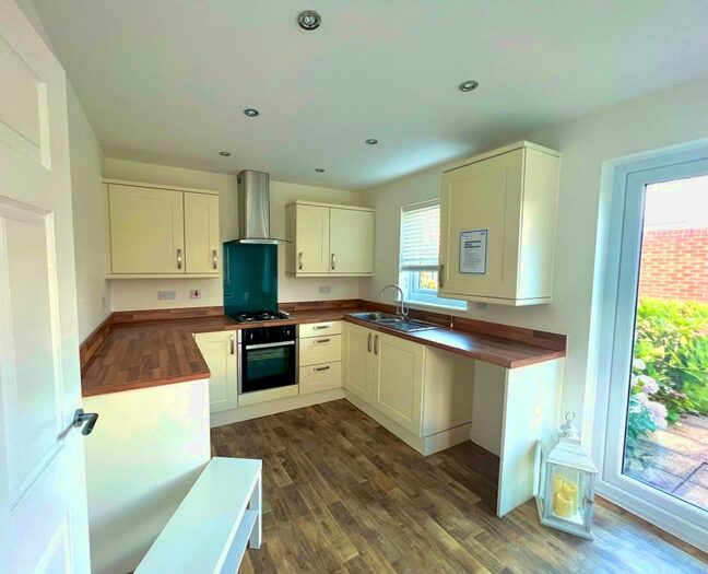 2 Bedroom Semi-Detached House To Rent In Morris Drive, Pentrechwyth, Swansea, SA1