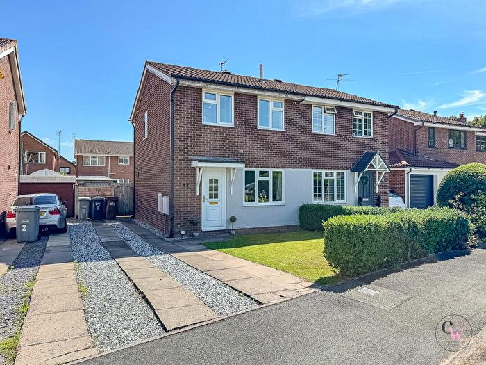 3 Bedroom Semi-Detached House For Sale In Whitley Close, Middlewich, CW10