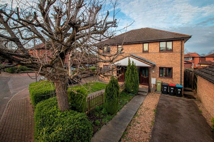 3 Bedroom Semi-Detached House To Rent In Trubys Garden, Coffee Hall, Milton Keynes, MK6