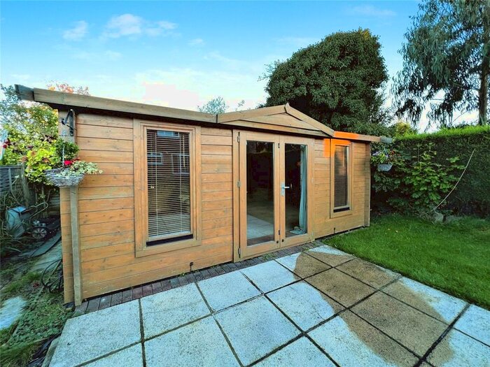 4 Bedroom Semi-Detached House To Rent In Theodore Close, Tunbridge Wells, Kent, TN2
