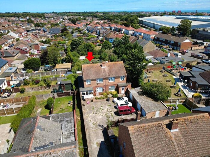 3 Bedroom Semi Detached House For Sale In Anthony Close, Ramsgate, CT12