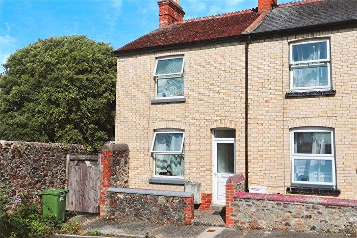 2 Bedroom End Terrace House For Sale In Kingsley Street, Bideford, Devon, EX39