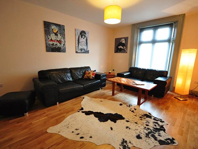 7 Bedroom House To Rent In Talbot Street, Nottingham, NG1