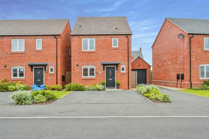 3 Bedroom Detached House For Sale In Blackthorn Close, Brailsford, Ashbourne, DE6