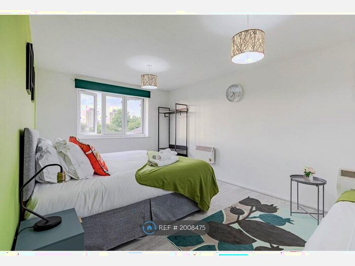 1 Bedroom Flat To Rent In Jack Clow Rd, London, E15