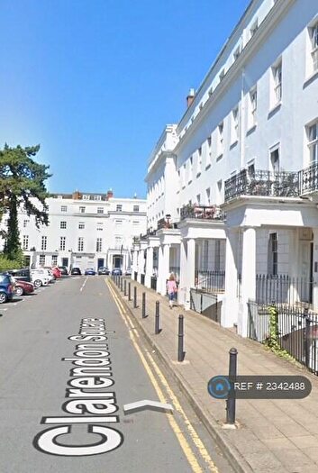 2 Bedroom Flat To Rent In Clarendon Square, Leamington Spa, CV32
