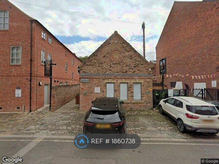 3 Bedroom Flat To Rent In Toft Green, York, YO1