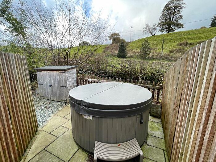 3 Bedroom End Of Terrace House For Sale In Rock Terrace, Llanarmon Dyffryn Ceiriog, LL20