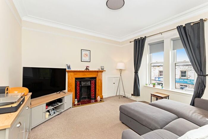 1 Bedroom Flat For Sale In John Street, Penicuik, Midlothian, EH26