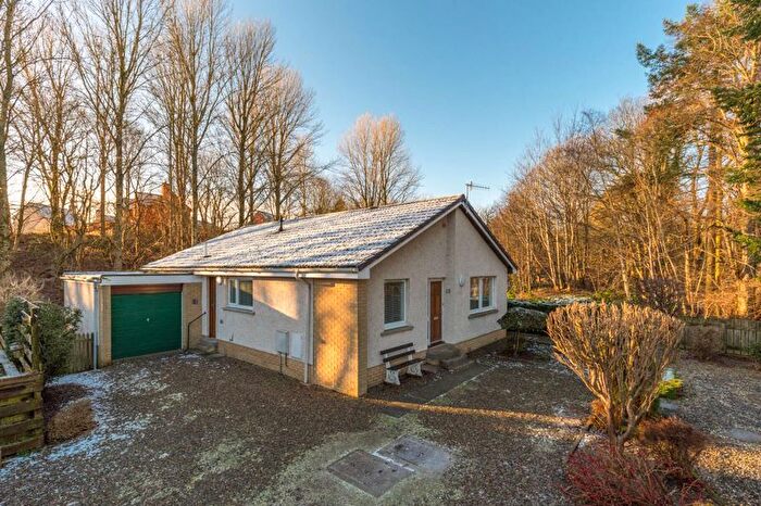3 Bedroom Detached Bungalow For Sale In South Park West, Peebles, EH45