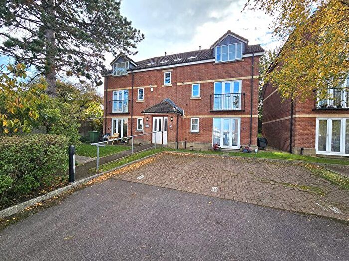 2 Bedroom Apartment To Rent In Portland Street, Staple Hill, Bristol, BS16