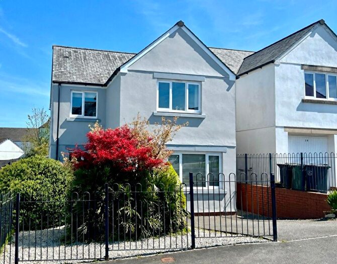 4 Bedroom Detached House For Sale In Mountside Road, Par, Cornwall, PL24