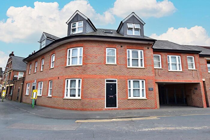 1 Bedroom Maisonette For Sale In Percy Road, Watford, WD18