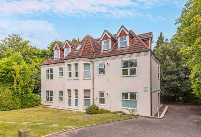 1 Bedroom Flat To Rent In Snowdon Road, Bournemouth, #, BH4