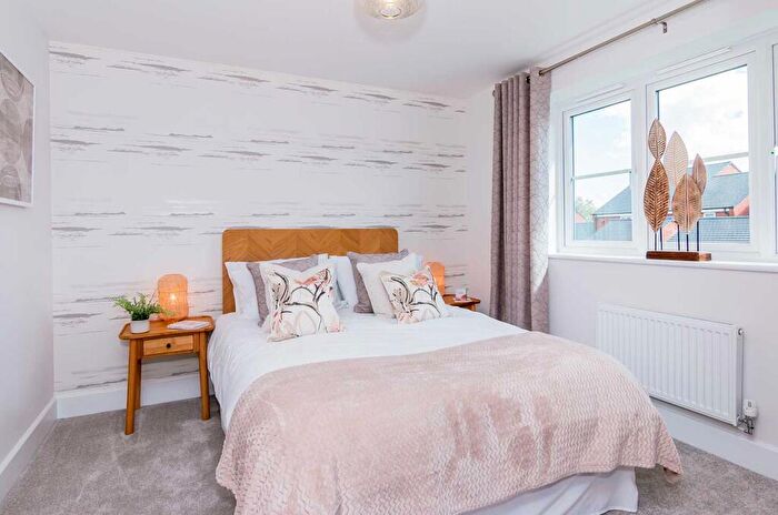 4 Bedroom Detached House For Sale In The Long Shoot, Nuneaton, CV11