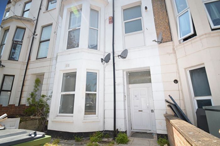 1 Bedroom Flat To Rent In Vicarage Park, London, SE18