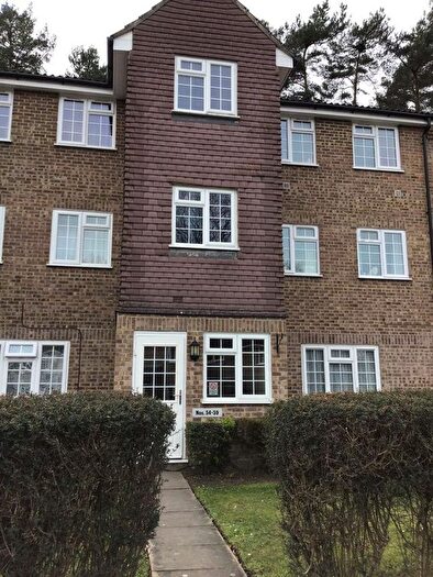1 Bedroom Flat To Rent In Draycott, Bracknell, RG12