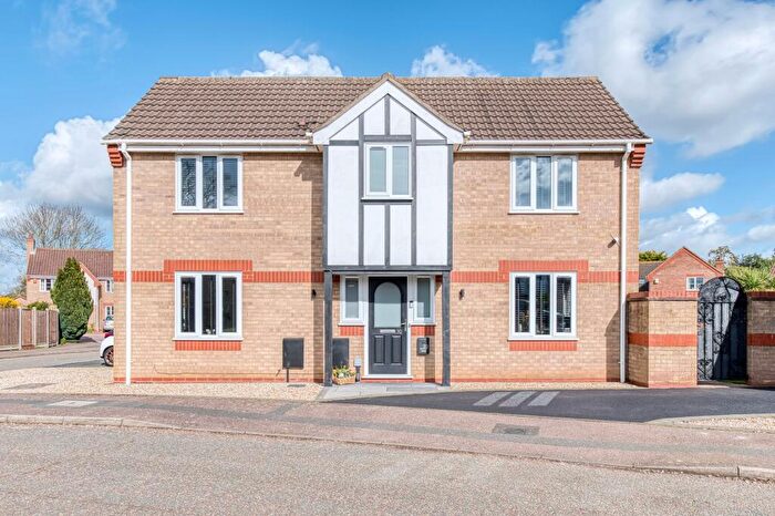 3 Bedroom Detached House For Sale In Blakestone Drive, Norwich, NR7