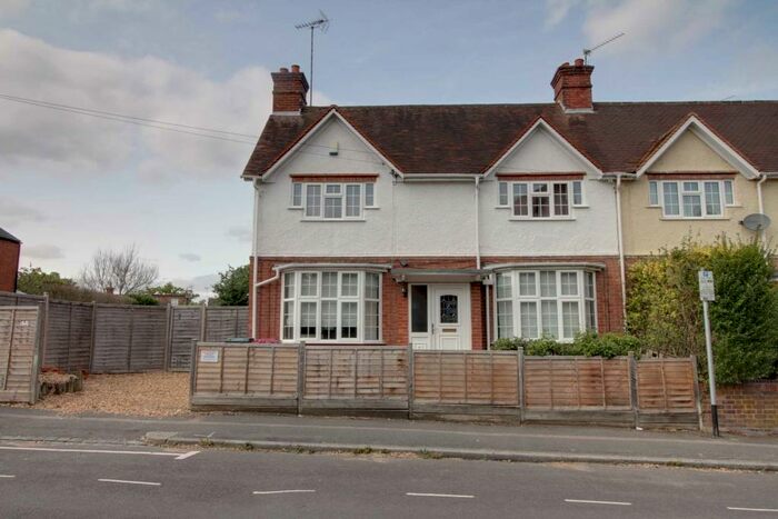 3 Bedroom House To Rent In Talfourd Avenue, Reading, RG6