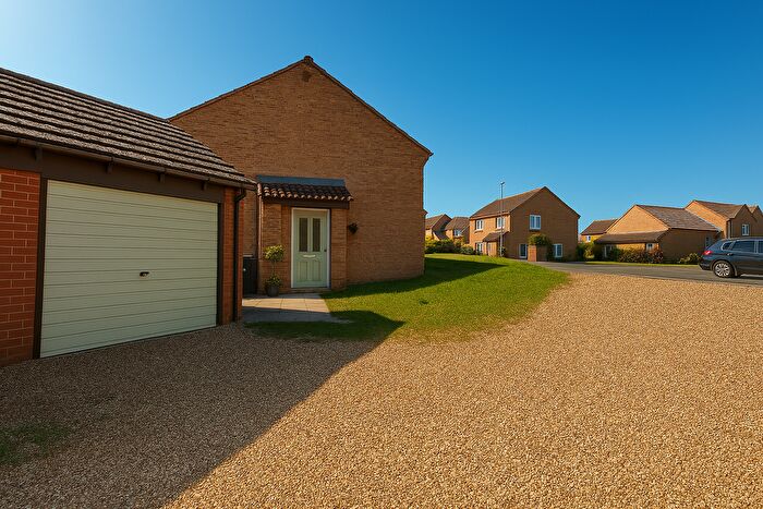 3 Bedroom Property To Rent In Swift Close, Lee-On-The-Solent, PO13
