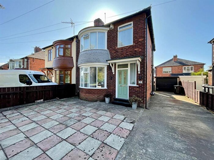 3 Bedroom Semi-Detached House For Sale In Mcmullen Road, Darlington, DL1