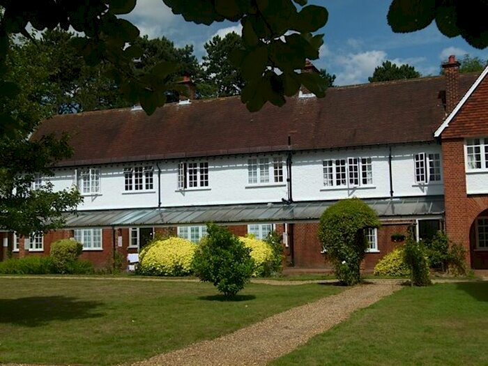 1 Bedroom Flat To Rent In Sollershot Hall, Sollershot East, Letchworth, SG6