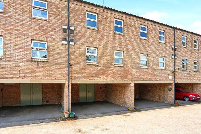 1 Bedroom Flat For Sale In Stockton Lane, York, YO31