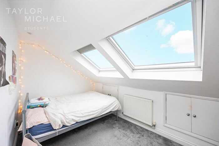 5 Bedroom Terraced House To Rent In Viaduct Road, Brighton, BN1