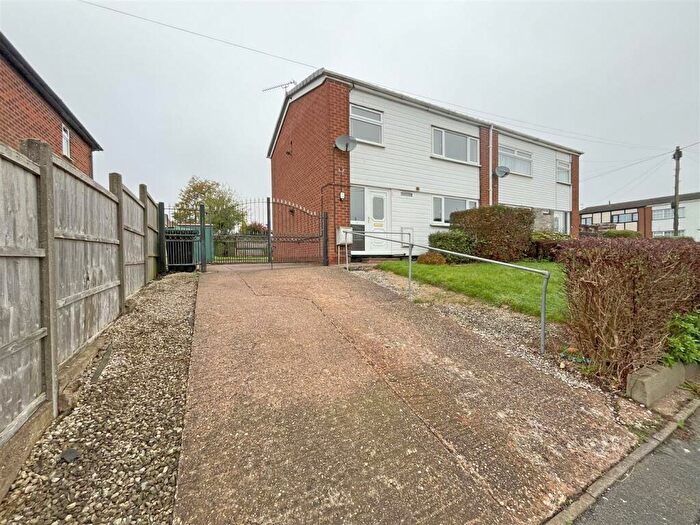 3 Bedroom Semi-Detached House To Rent In Birchfield Road, Arnold, Nottingham, NG5