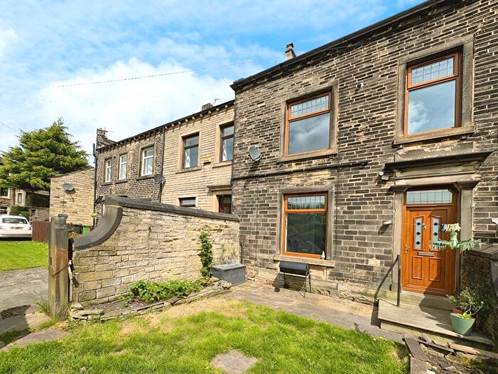 3 Bedroom Terraced House To Rent In Brook Lane, Golcar, Huddersfield, West Yorkshire, HD7