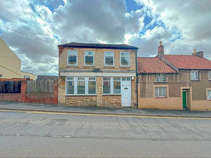 4 Bedroom Semi-Detached House To Rent In High Street, Irthlingborough, Wellingborough, NN9