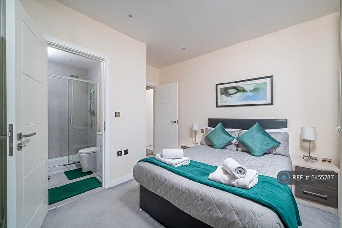 2 Bedroom Flat To Rent In Broadway House, Bromley, BR1