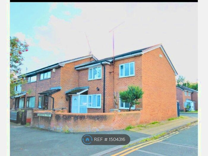 4 Bedroom End Of Terrace House To Rent In Warburton Street, Salford, M5
