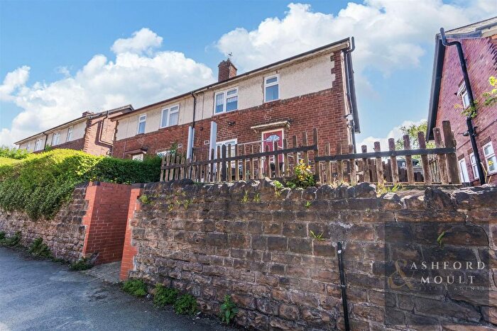 3 Bedroom Semi-Detached House For Sale In St. Albans Road, Arnold, Nottingham, NG5